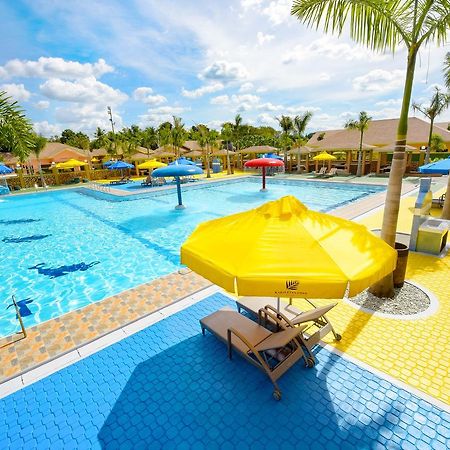 Kabaleyan Cove Resort Powered By Cocotel San Carlos  Exterior foto